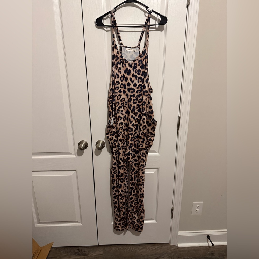 Women’s cheetah jumper/romper